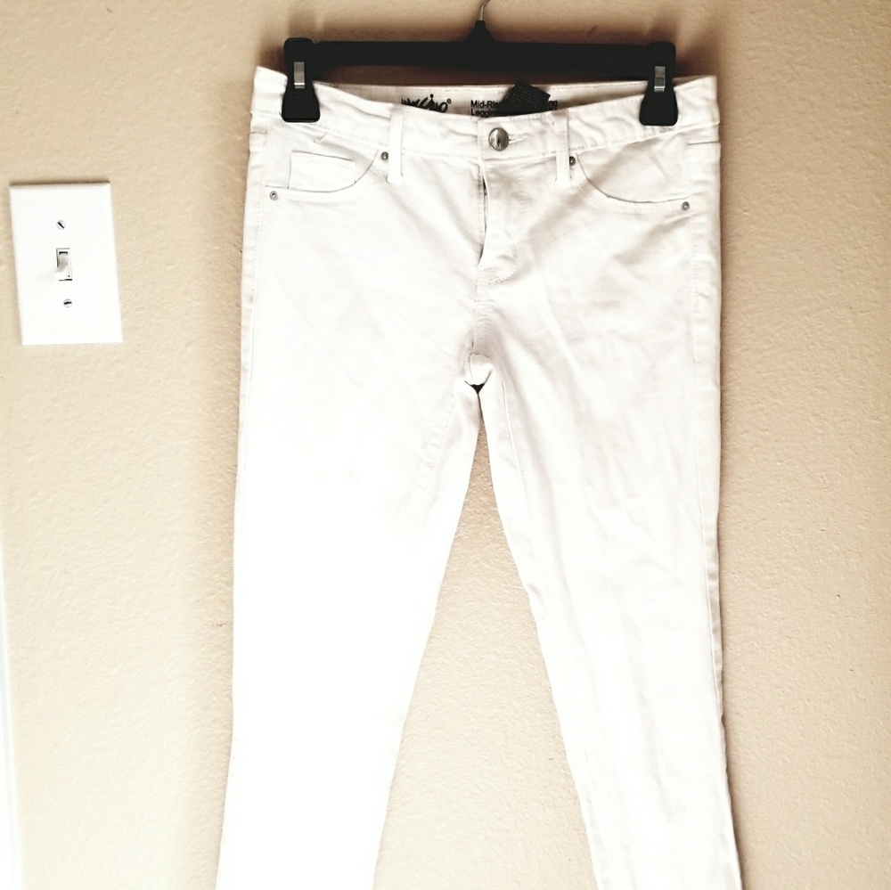 White Jeans